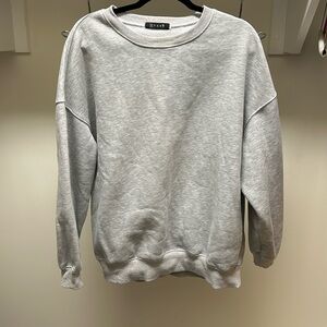NWOT gray sweatshirt